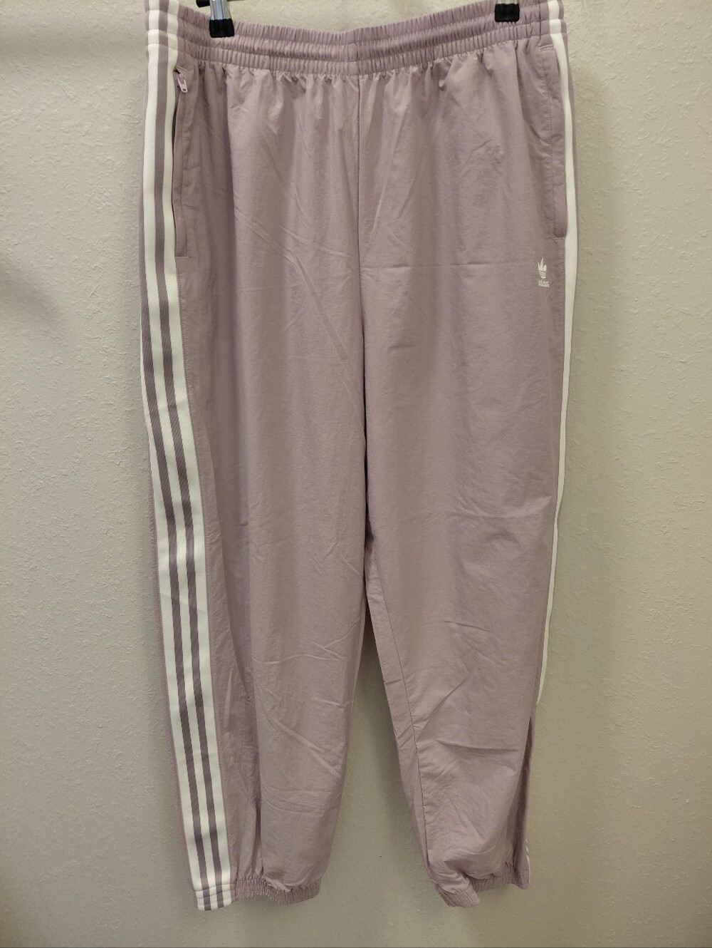 Adidas Womens  Light Lilac   Joggers with White Side Stripes Size XL